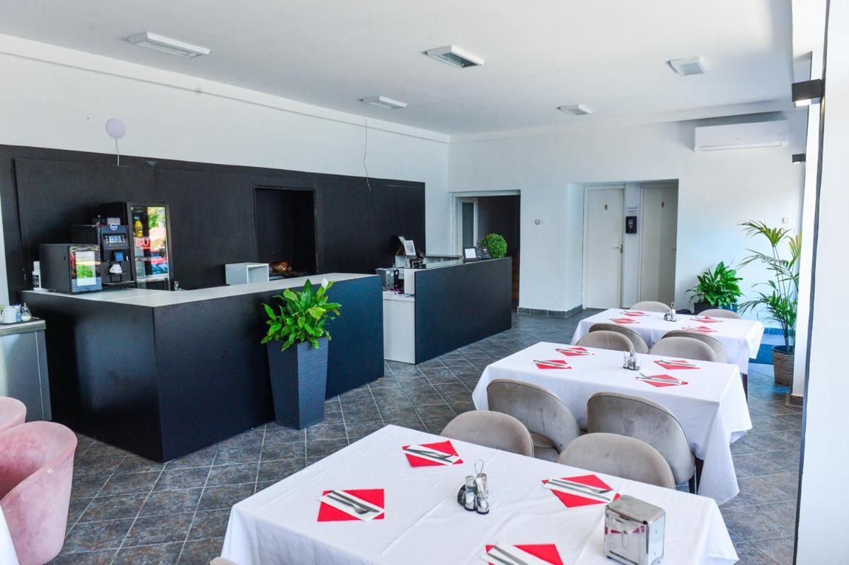 Élmény Balaton Hotel Alsóörs Extérieur photo